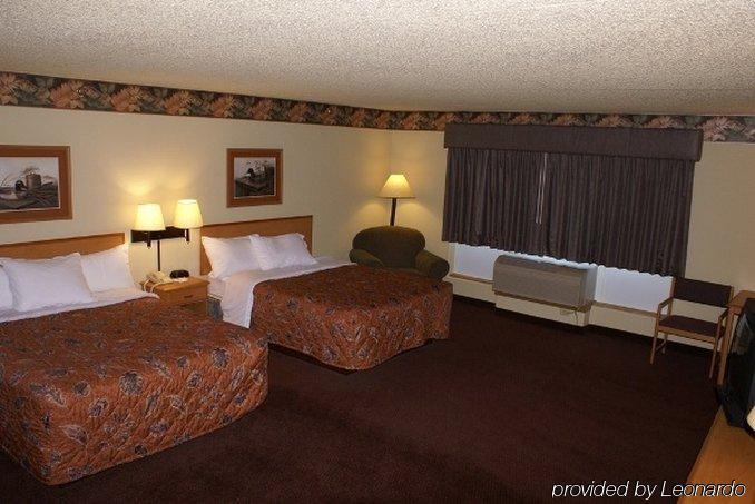 Fossil Creek Hotel & Suites Russell Phòng bức ảnh